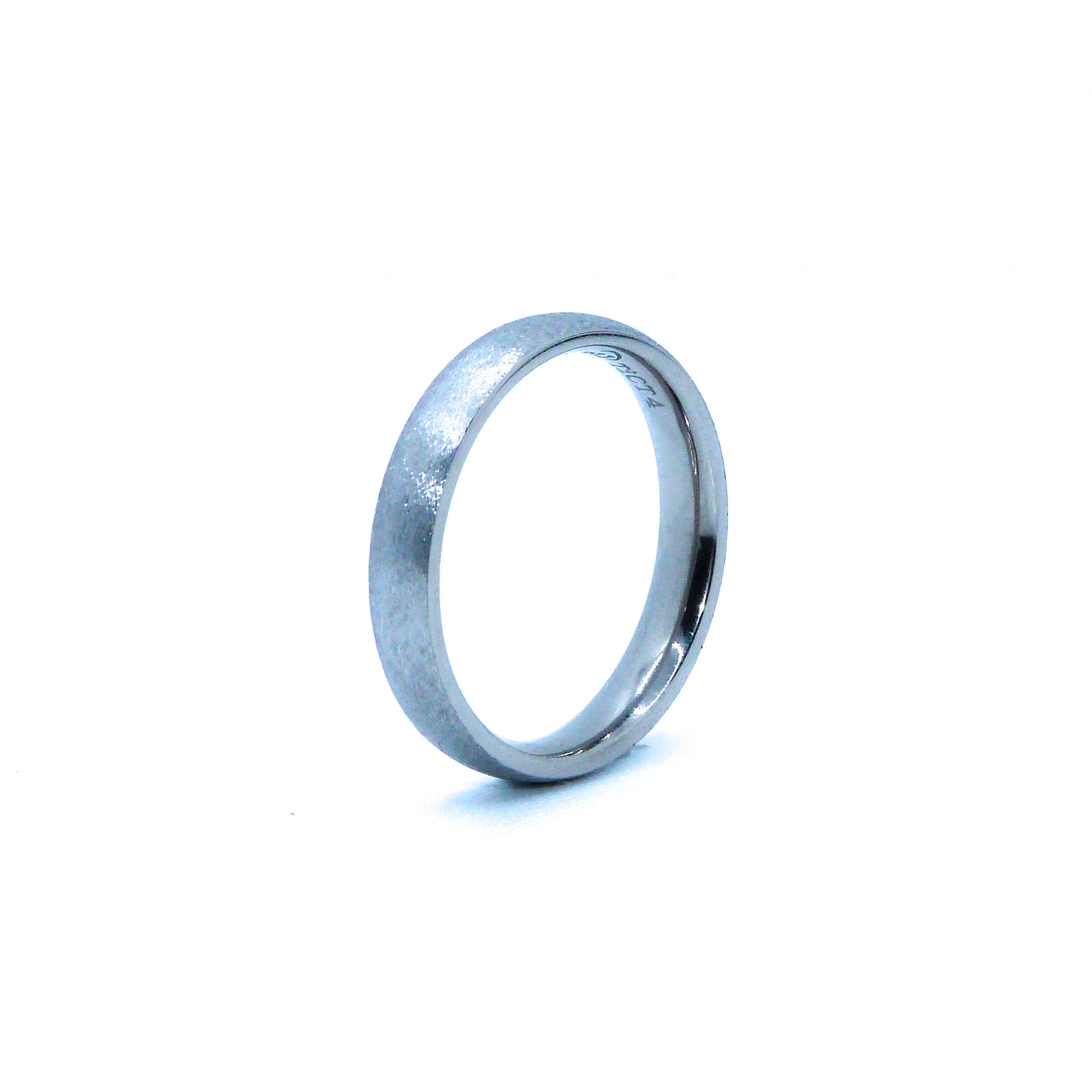4mm D-shaped Titanium Ring view 3