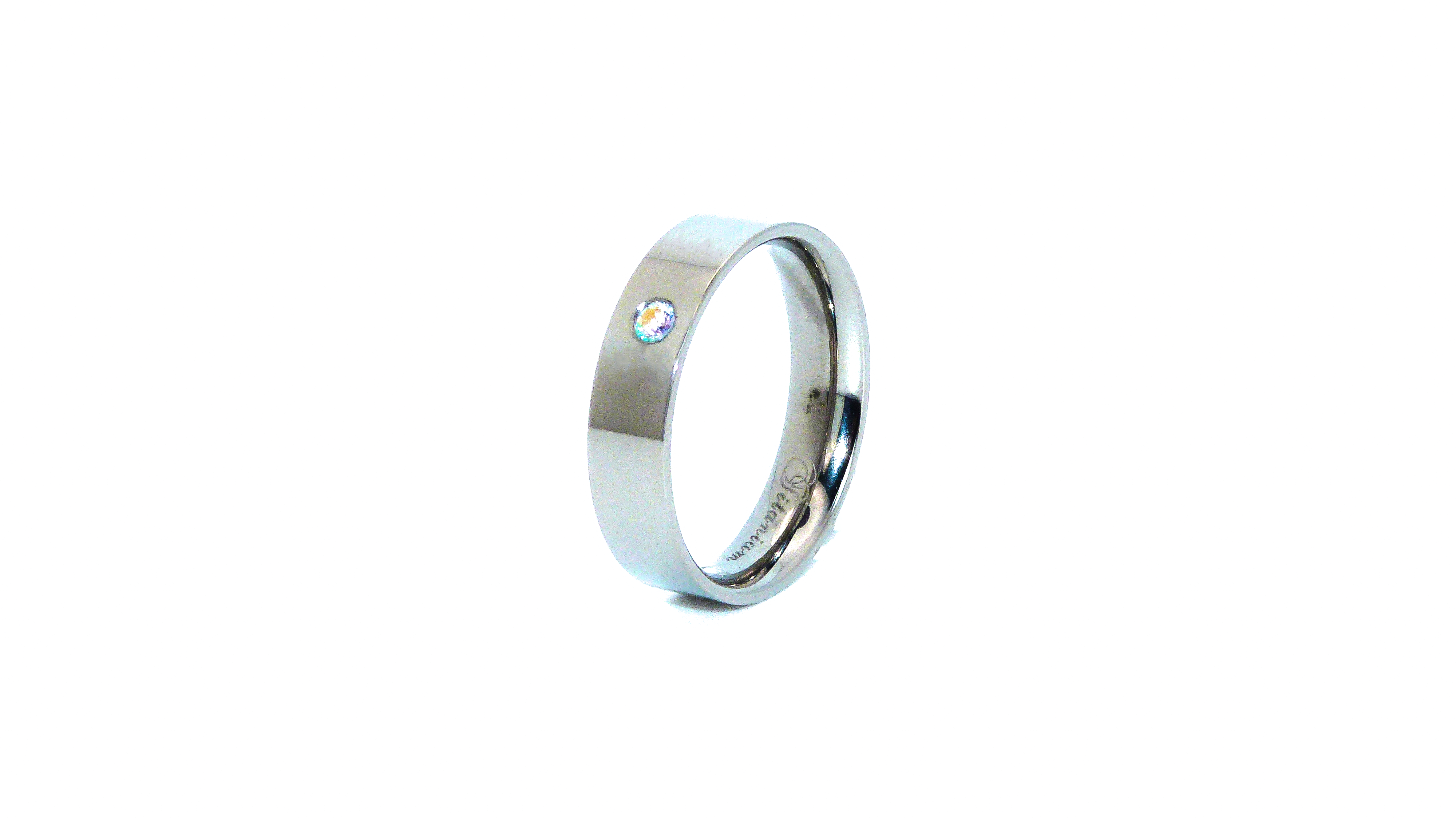 6mm Flat Shaped Titanium Ring with 3mm Aurora Borealis Diamond Cut Stone